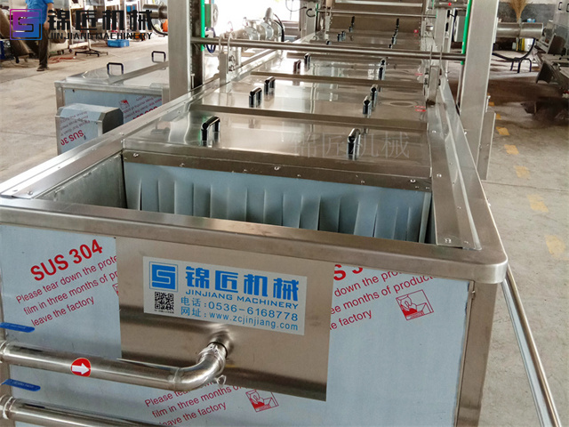 1634372635470907.jpg 提升式殺菌機