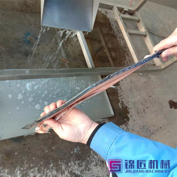 魚類開背機